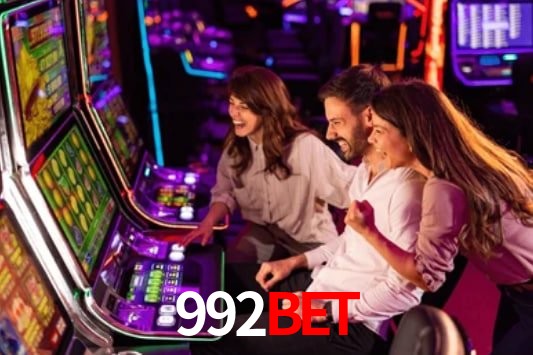 Página oficial no Facebook da 992BET